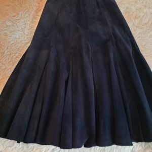 Vintage Italian Soft navy blue  real suede drop waist skirt Hetta Bretz Italy